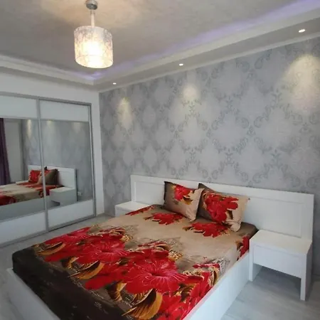 Korallia Penthouse Apartment Navodari